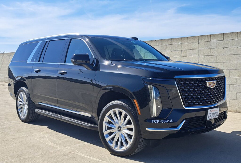 SUV (Cadillac Escalade 2025)